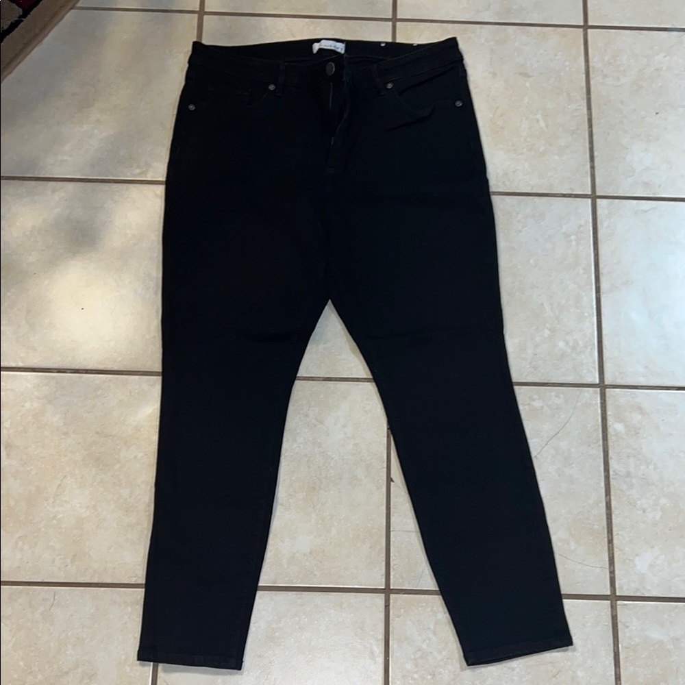 LOFT Black Skinny Jeans Classic Style